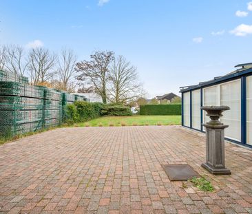 BEZOEKSTOP! Ruime woning met 4 slaapkamers - Photo 1