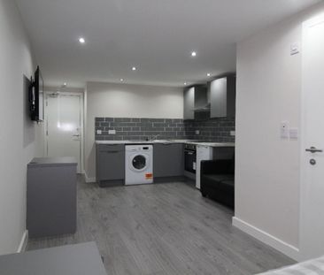 Market Street West Flat, PRESTON, Lancashire PR1 2HB - Photo 6