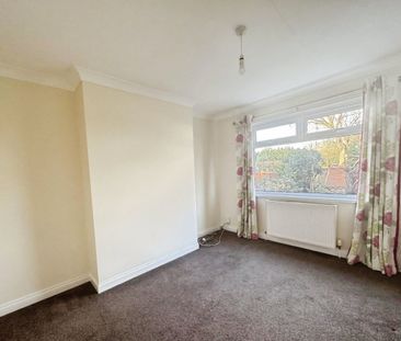 Highmoor Lane, Cleckheaton, BD19 - Photo 4