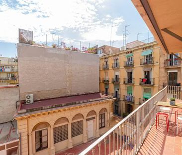 Carrer de Santa Anna, Barcelona, Catalonia 08002 - Photo 2