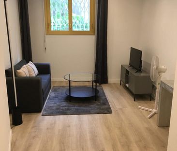 Location Appartement 2 pièces 31m² NICE 06300 - Photo 2