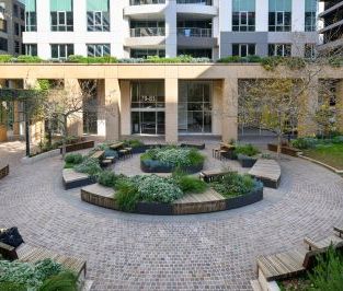 Well appointed Fully Furnished 1Bed Style Studio in the heart of No... - Photo 6