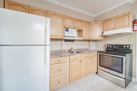For Lease - 1378 Danforth Avenue Unit# Room 1, Toronto, Ontario - Photo 4
