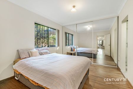 Bright & Spacious 2-Bedroom Apartment in Prime Silverwater Location - Photo 4