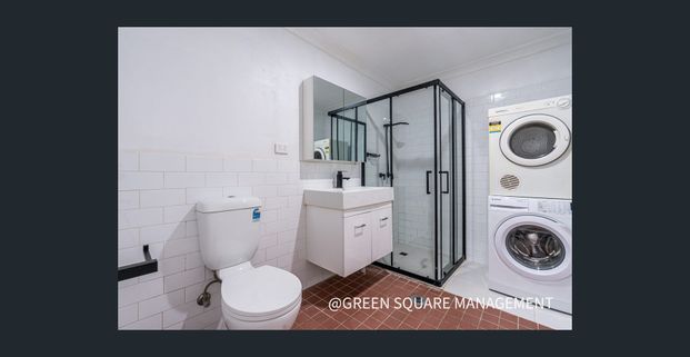 Studio Apartment with Parking - Photo 1