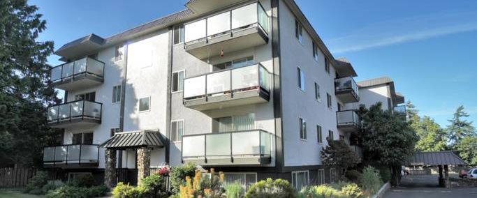 Madrona Manor Apartments | 1955 Ashgrove Street, Victoria - Photo 1