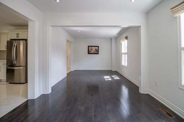 For Lease - 24 forestside Road, Richmond Hill, Ontario - Photo 1