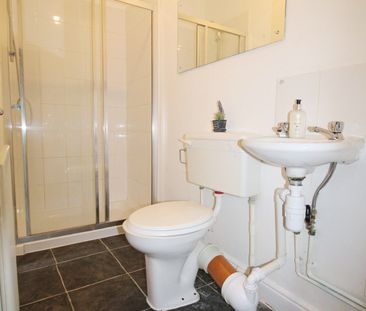 13 Rosemary Lane, Lincoln, Lincolnshire, LN2 5AT - Photo 3