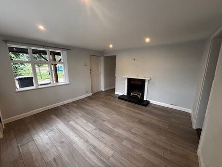Rossway - Photo 2