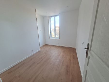 Location Appartement 2 pièces 35m² - Photo 4