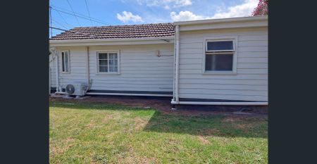 Perfect Home with a Private Yard. - Photo 5