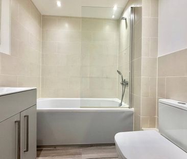 Wimborne Road, Poole, Dorset, BH15 - Photo 5