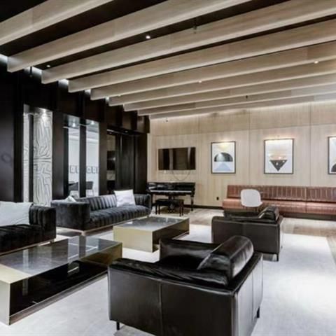 101 Rue Peel - Photo 1