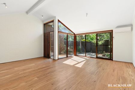 13/5 Lane-Poole Place, Yarralumla ACT 2600 - House For Rent | Domain - Photo 4