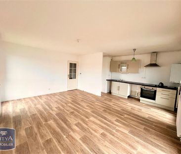 Location Appartement 3 pièces 64m² LOOS 59120 - Photo 2