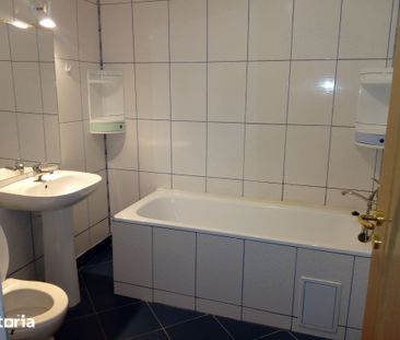 INCHIRIEZ APARTAMENT 38,5 MP. DECOMANDAT O CAMERA IN BACIU. - Fotografie 6