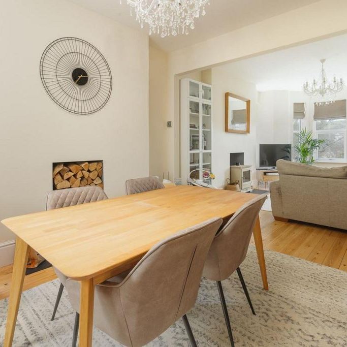 5 bedroom semi-detached house to rent - Photo 1