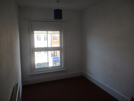 5 bedroom flat to rent - Photo 5