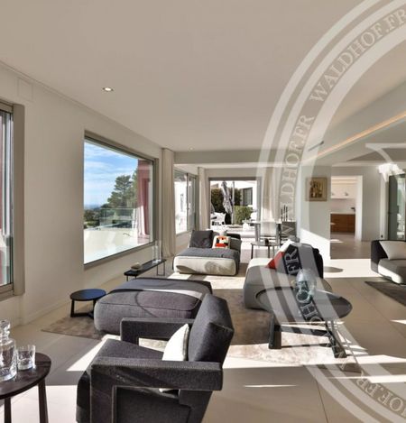 Villa • Col de Villefranche - Photo 4