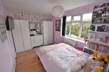 3 bedroom semi-detached house to rent - Photo 3