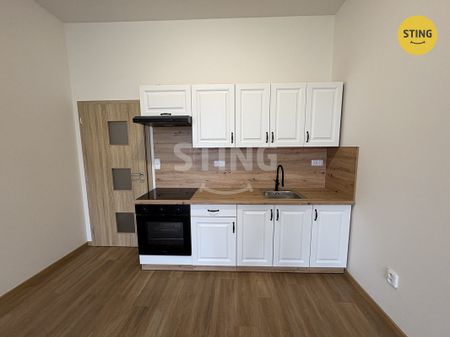 Pronájem bytu 1+kk 47 m² - Фото 4