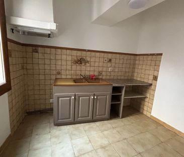 Location Appartement 3 pièces 56m² NIMES 30000 - Photo 4