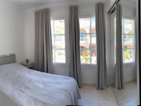 Piso de alquiler en Calle de Ojen, 3, Paraiso - Barronal - Photo 4