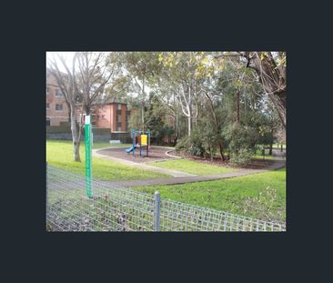 Great Location - Photo 3