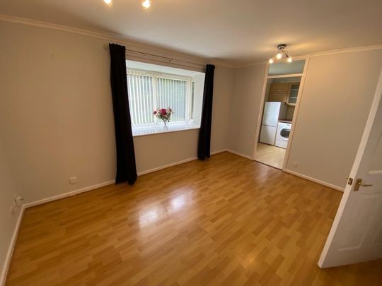 2 Bed Flat, Redholme, S10 - Photo 1