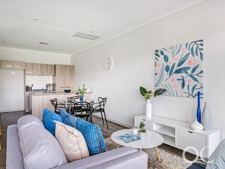 OPEN THE DOOR TO SERENE CITY-FRINGE LIVING - Photo 5