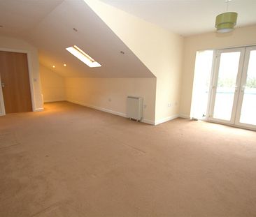 2 bedrooms House for Sale - Photo 1