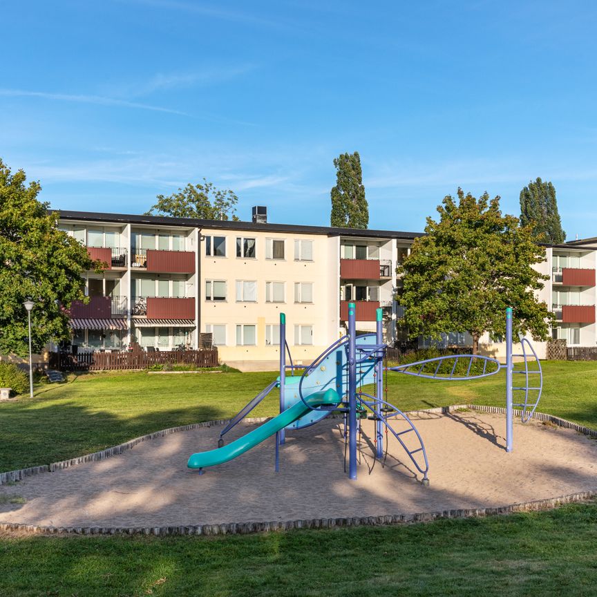 Kungsfågelgatan, Västerås - Photo 1