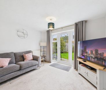 2 bedroom semi-detached house to rent - Photo 6