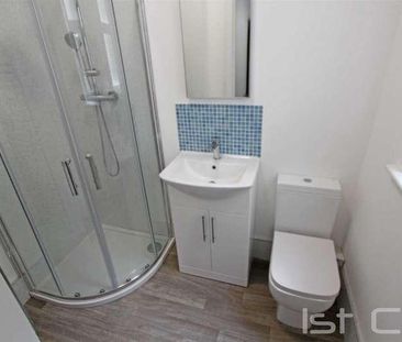 Wimborne Road, Southend On Sea, SS2 - Photo 4