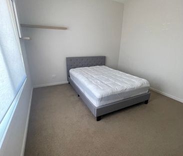 Springvale - Photo 1
