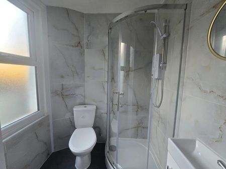 Studio Flat, Sunnyhill Road, SW16 - Photo 5