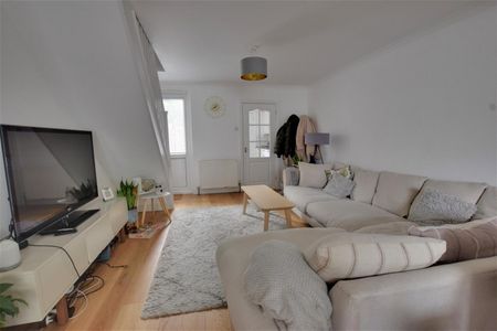 Liverpool Road, Watford - Photo 5