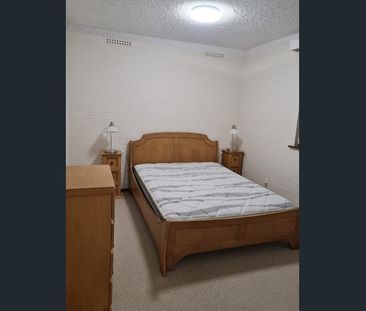 Victoria Park Apartments - Renovated Furnished 2 bedroom apartment ... - Photo 4