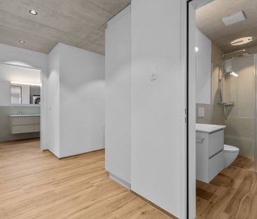 Erstvermietung: Grosse Flächen, wohnen mit viel Raum - Photo 2