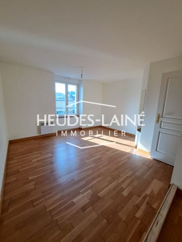 Location Appartement 2 pièces 40m² AVRANCHES 50300 - Photo 4