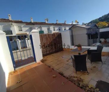 Alquiler de casa o chalet independiente en Calle Mar Cantábrico, 1 - Photo 1