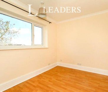 4 bedroom house to rent - Photo 3