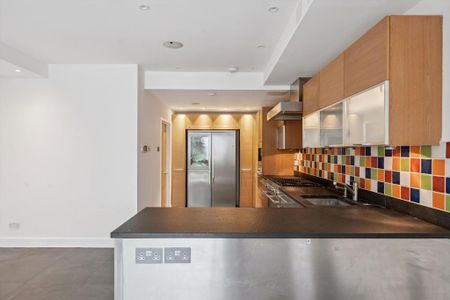 6 bedroom townhouse to rent - Photo 5