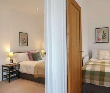 Elm Avenue, Witham On The Hill, Bourne, PE10 - Photo 6