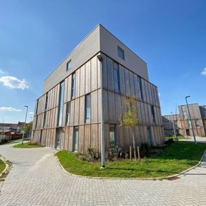 Appartement te huur in Sint-Niklaas voor € 925 met 2 slaapkamers - Photo 2