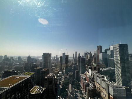 For Lease - 252 Church Street Unit# LPH15, Toronto, Ontario - Photo 2