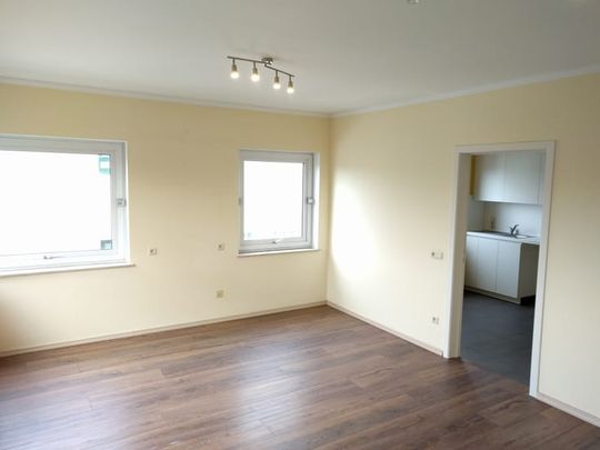 Appartement te huur - Foto 1