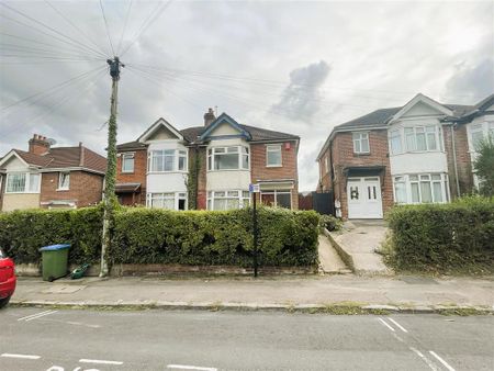 3 bedroom semi-detached house to rent - Photo 4