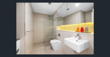 Gusto As New One Bed One Bath w/Courtyard Apt - Photo 4