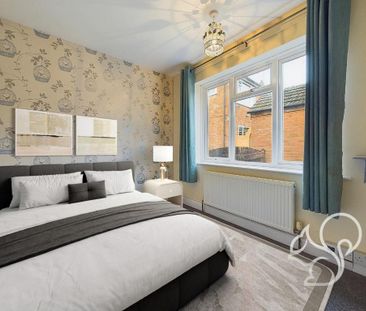 3 bedroom semi-detached bungalow to rent - Photo 4